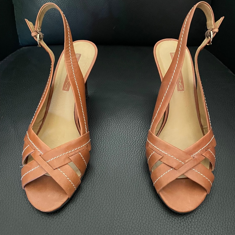 Bandolino Tan Heels-Size 8 1/2